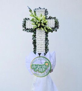 Kệ Hoa Thánh Giá Chia Buồn CB284