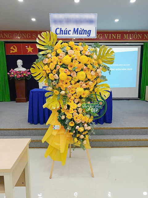 Thế Giới Hoa Đẹp Bảo Quản Và Giao Hoa Đến Tay Khách Hàng Một Cách Chuyên Nghiệp. Cam Kết Hoa Giao Đến Nơi Đẹp Như Khi Chụp Ảnh Tại Shop.